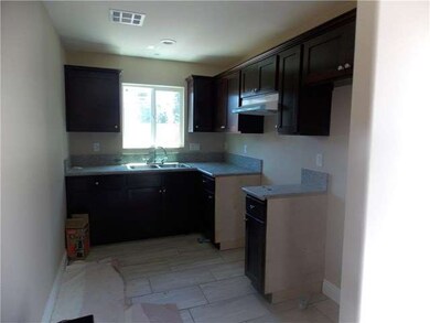 2330 E Hatchway St, Compton, CA 90222 - photo 4