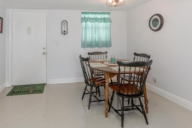 711 Lori 408 Dr unit 408, Palm Springs, FL 33461 - photo 4