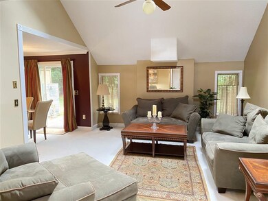 42 Derry St, MerriMacK, NH 03054 - photo 5