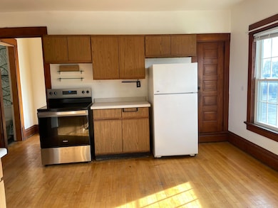 546 S Main St, West Bend, WI 53095 - photo 4