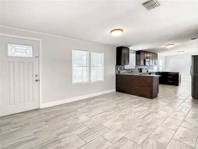 6141 Zephyr Ridge Dr, Zephyrhills, FL 33542 - photo 6