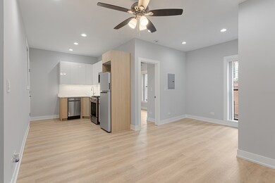 1651 W Jonquil Terrace unit 12, Chicago, IL 60626 - photo 2