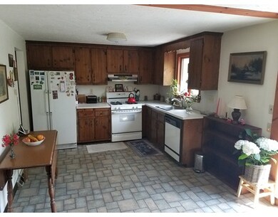 22 N Washington St, Norton, MA 02766 - photo 6