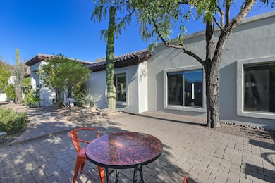 4303 E Buena Terra Way-2