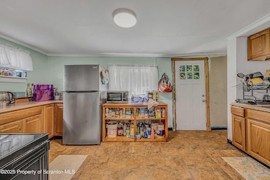 193 W Parker St, Scranton, PA 18508 - photo 7