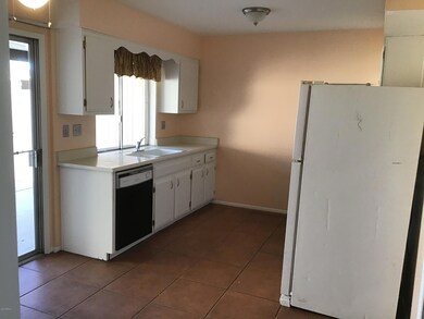 13663 N 111th Ave, Sun City, AZ 85351 - photo 6