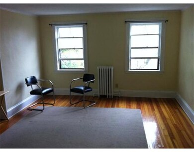 175 Naples Rd unit 2, Brookline, MA 02446 - photo 3