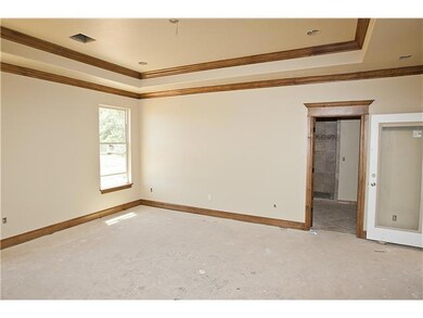 19817 Oakshire Dr, Edmond, OK 73012 - photo 5