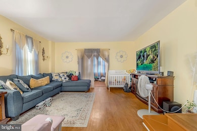 930 N 32nd St, Camden, NJ 08105 - photo 4