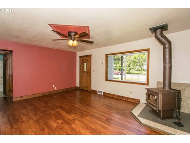 3024 19th Ave, Forest Grove, OR 97116 - photo 5