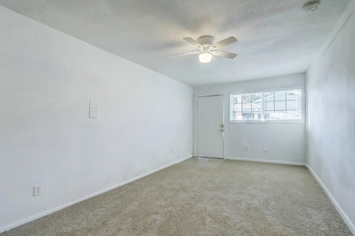 3823 Lydia St unit 4, Houston, TX 77021 - photo 5