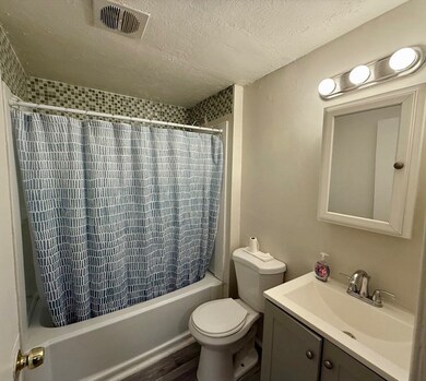4 Hazelwood Ave unit 2, Dracut, MA 01826 - photo 5