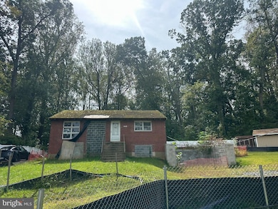 6649 Kerns Rd, Falls Church, VA 22042 - photo 4