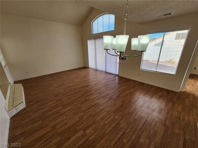 2748 Devita Cir, Las Vegas, NV 89117 - photo 7