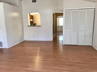 1435 15th St N, Saint Petersburg, FL 33704 - photo 3