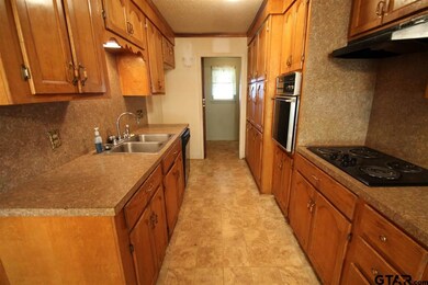 3408 3408 Moores Ln, Texarkana, TX 75503 - photo 5