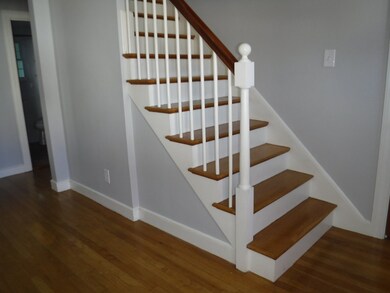 25 Gale St unit 1, Waltham, MA 02453 - photo 5