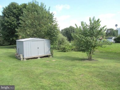 7027 Horst Rd, Chambersburg, PA 17202 - photo 5