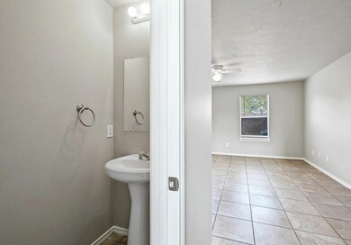 12003 Clifton Oaks Dr, Houston, TX 77099 - photo 4