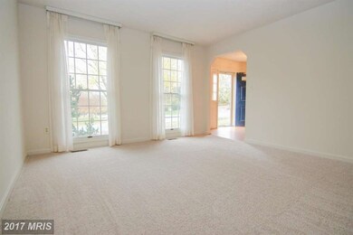 311 Greenridge Dr, Dunkirk, MD 20754 - photo 4