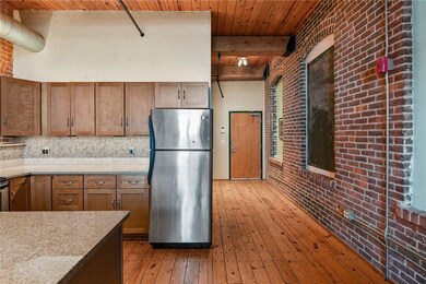 407 Pine St unit 303, Providence, RI 02903 - photo 6