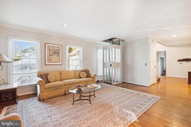 12417 Goldfinch Ct, Potomac, MD 20854 - photo 7