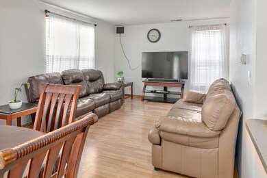 928 Symphony Dr unit 7038, Aurora, IL 60504 - photo 4