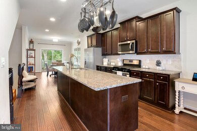 8122 Hollow Ct, Severn, MD 21144 - photo 7