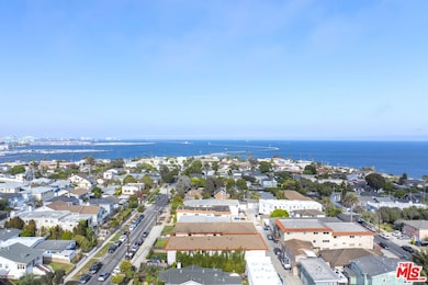 721 W 39th St, Los Angeles, CA 90731 - photo 5