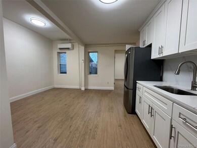 1733 Zerega Ave, Bronx, NY 10462 - photo 4