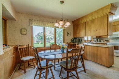 444EInterstateAve_0010