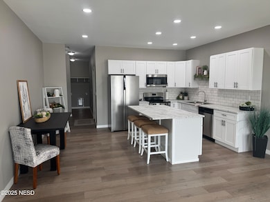 1819 4th Ave SW, Watertown, SD 57201 - photo 6