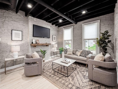 1155 E Rich St, Columbus, OH 43205 - photo 4