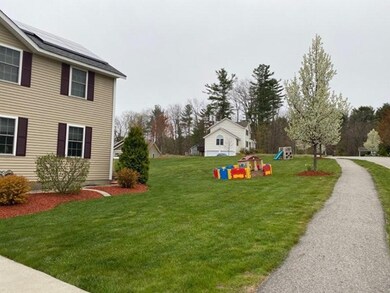 67 Brierwood Dr, Fitchburg, MA 01420 - photo 3