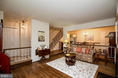 11510 Pine Cone Ct, Reston, VA 20191 - photo 5