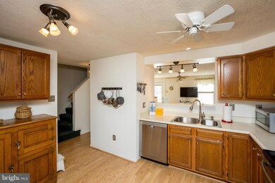 7709 Paddock Way, Windsor Mill, MD 21244 - photo 6