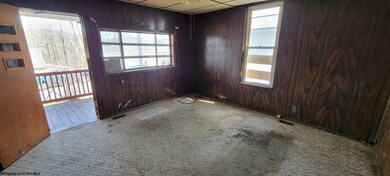 215 Plainfield Ave, Anmoore, WV 26323 - photo 5