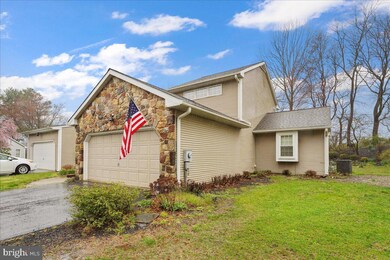 16 Scotch Pine Rd, Newark, DE 19711 - photo 2