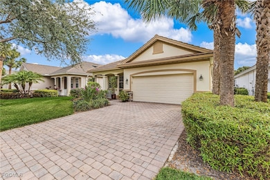 3900 Lakeview Isle Ct, Fort Myers, FL 33905 - photo 2
