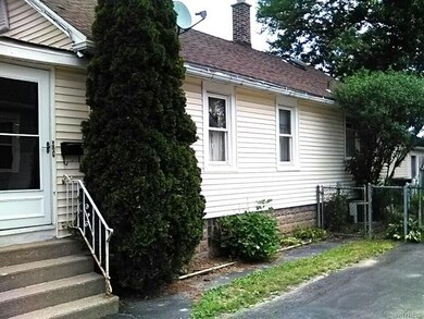 161 Stenzil St, North Tonawanda, NY 14120 - photo 4
