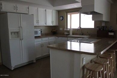 Kitchen (7)