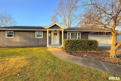 8 Woodland Ln, Macomb, IL 61455 - photo 3