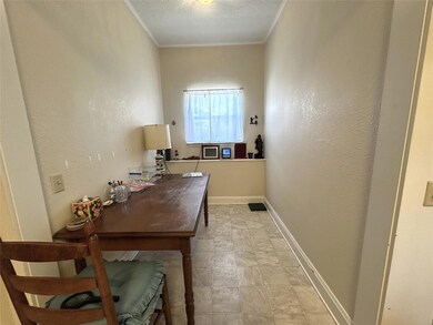 258 S Washington St, La Grange, TX 78945 - photo 7