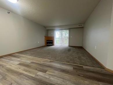 This is a similar unit, pictures are coming soon