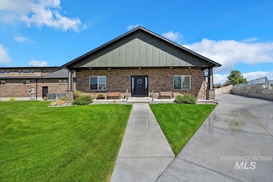 4030 N 3329 E, Twin Falls, ID 83301 - photo 3