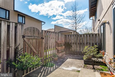 540 Glen Ct, Glen Burnie, MD 21061 - photo 5