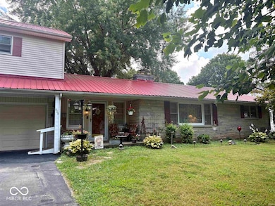 920 E Front St, Cambridge City, IN 47327 - photo 4