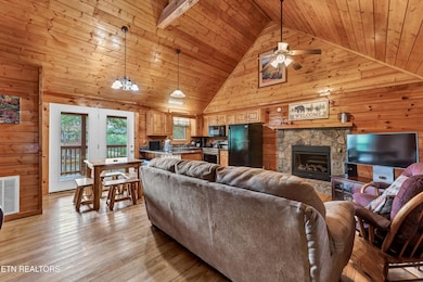 04-1528 Rainbow Ridge Way-4