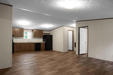 638 Mimosa Dr SW, Orangeburg, SC 29115 - photo 6