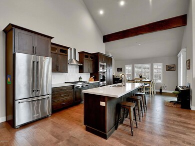 7-web-or-mls-8182 Courtyard Loop, Park C